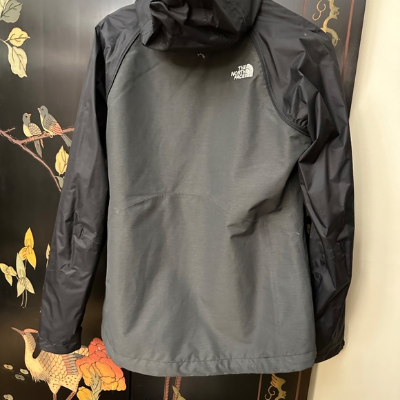 Northface Two in One Jacket - Picture 6 of 6